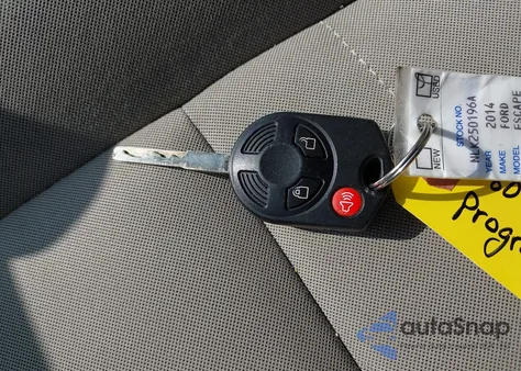 2014 Ford Escape Se from USA, damaged, VIN 1FMCU0GX4EUB63153